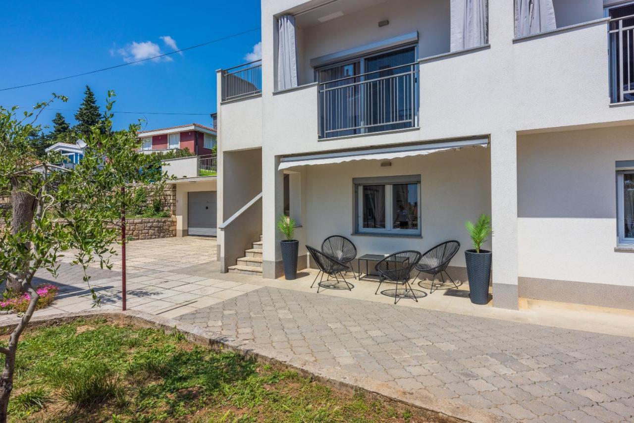 Apartments Luna Dramalj Zewnętrze zdjęcie